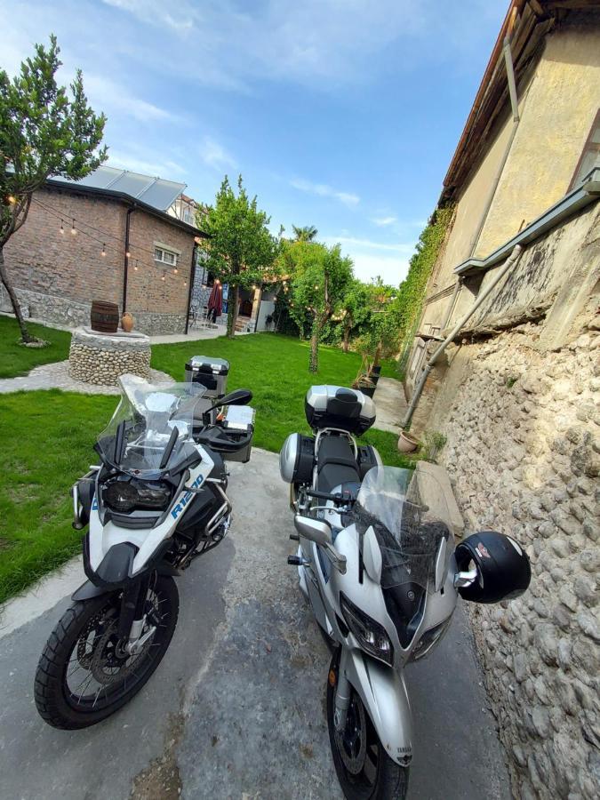 Intown Guesthouse Shkoder Exterior photo